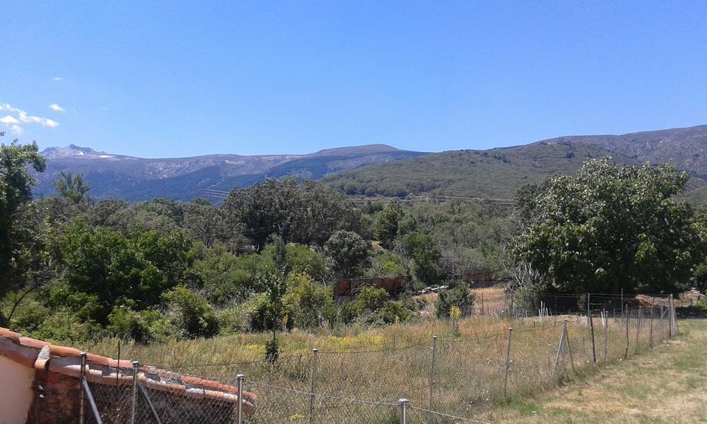 Apartamentos Rascafria Cerquilla Стая снимка