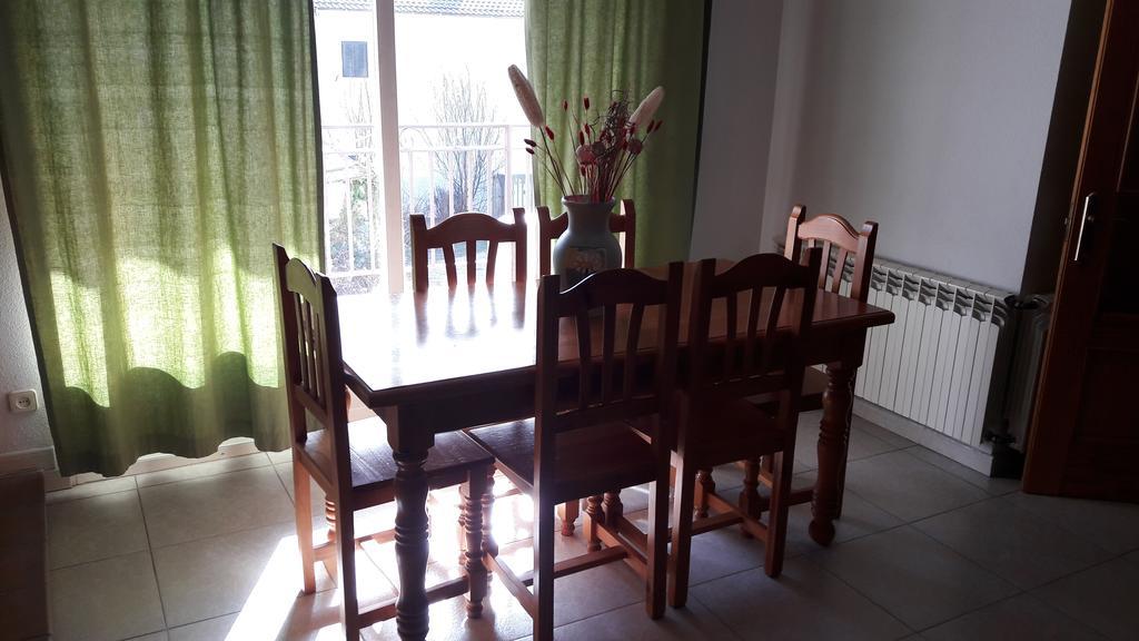 Apartamentos Rascafria Cerquilla Екстериор снимка